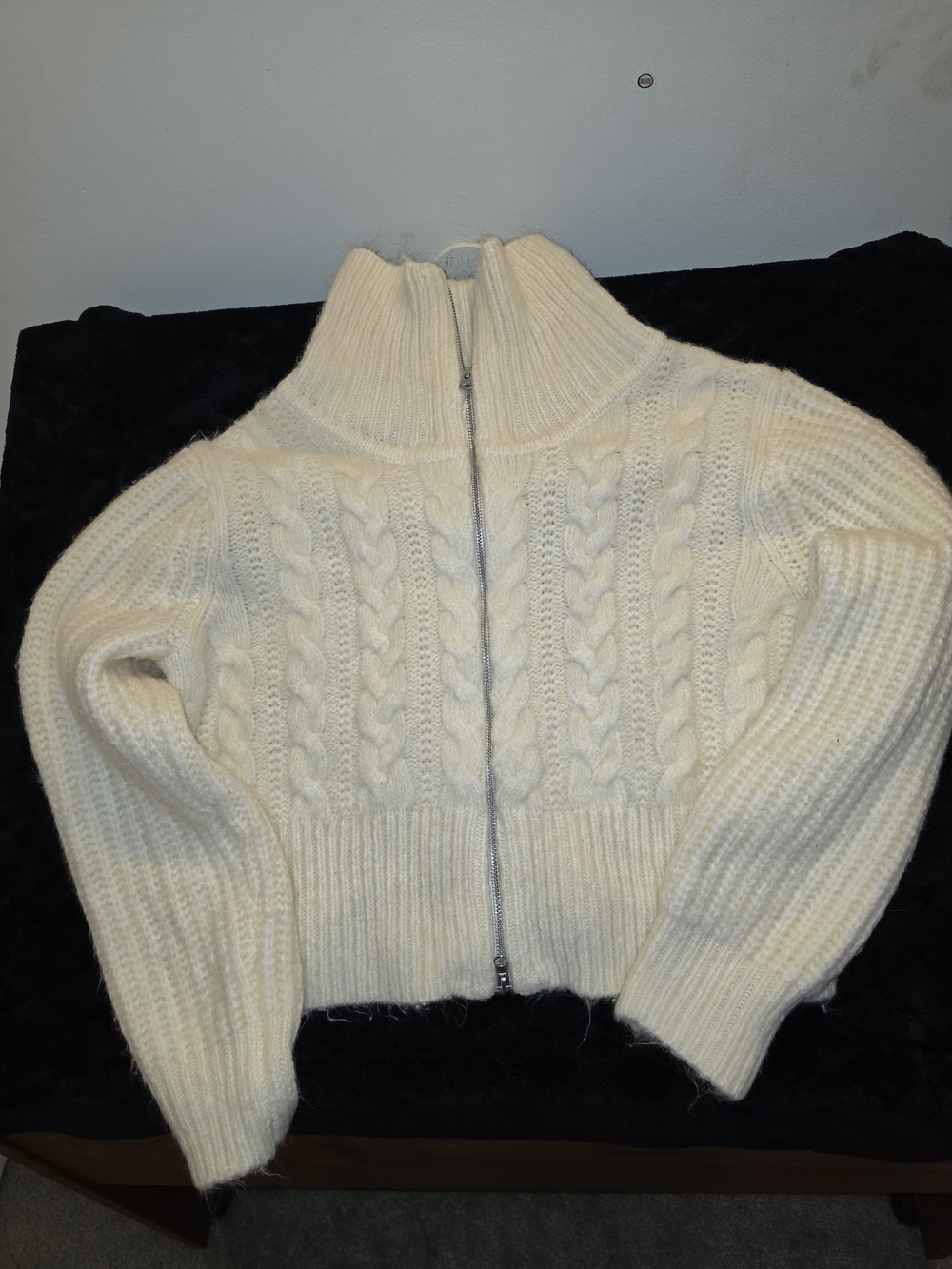 Universal Thread Cream Cable-Knit Zip Turtleneck Sweater